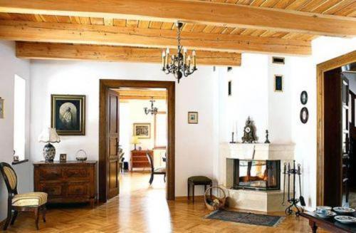 Как поднять потолок в частном доме. 5 советов, как поднять низкий потолок в деревянном доме