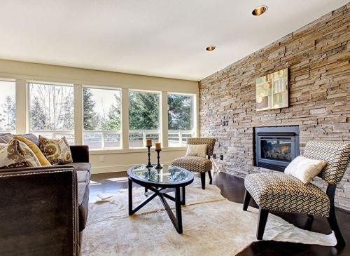 Декоративный камень в интерьере 09