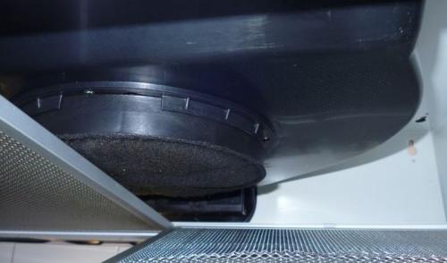 Кухонные вытяжки с угольным фильтром без отвода. Принципы работы вытяжки для кухни без отвода в вентиляцию