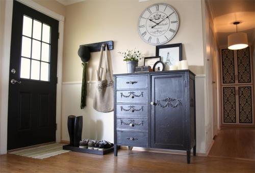 Шкаф в комнате за дверью. Как использовать место за дверью: 12 идей