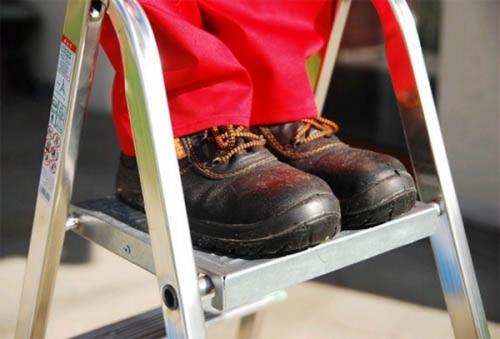 Из чего состоит Лестница. Элементы и комплектующие для лестниц – из чего состоит конструкция 01