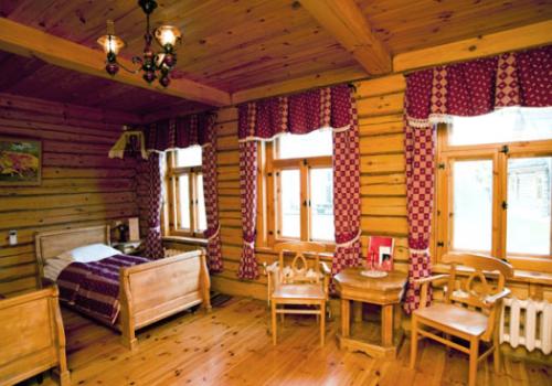 Шторы в русском стиле в деревенский дом. Шторы в стиле кантри