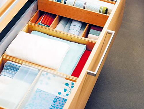 Как экономить место в шкафу. Подборка способов экономии места в шкафу