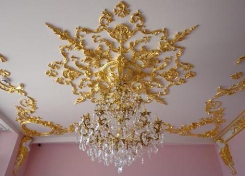 Какая лепнина лучше гипс или полиуретан. Гипсовая лепнина или полиуретан: что лучше?