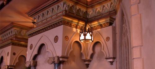 Гипс или полиуретан карнизы. На чём остановить свой выбор: гипс или «гипсозаменители»?