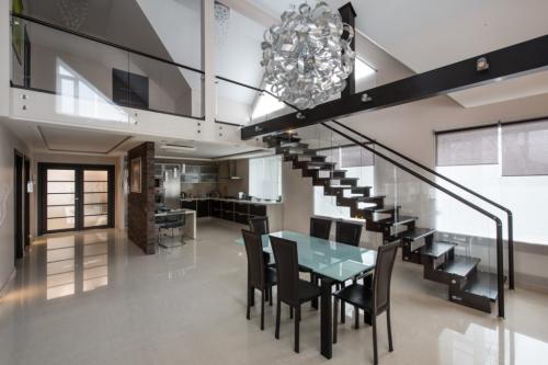 Косоур. Лестницы на косоурах прямые и с поворотом