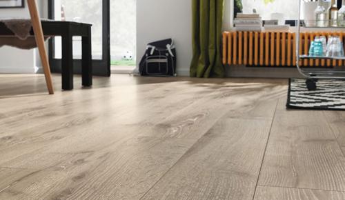 Уход за ламинатом с фаской. Ламинат с фаской: преимущества и недостатки