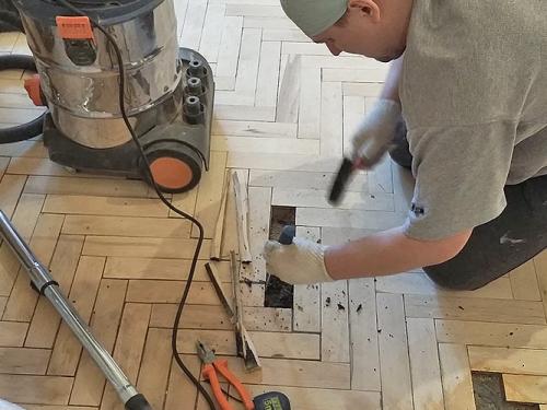 Что делать если на паркет попала вода. Что делать, если вздулся паркет от воды — есть решение