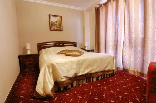 Как правильно обставить спальню. Выбор текстиля и мебели 01