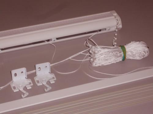 Как повесить римскую штору к стене. Варианты крепления римской жалюзи