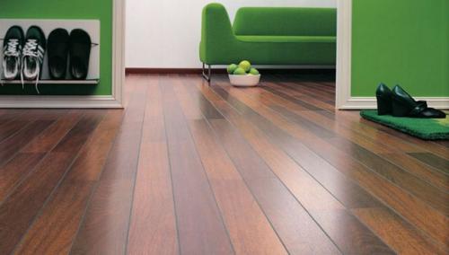 Мыть ламинат уксусом. Мытьё ламината в доме – советы профессионалов