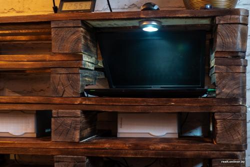 Полы в стиле лофт своими руками. Стойки, как в Jysk и кровать из поддонов