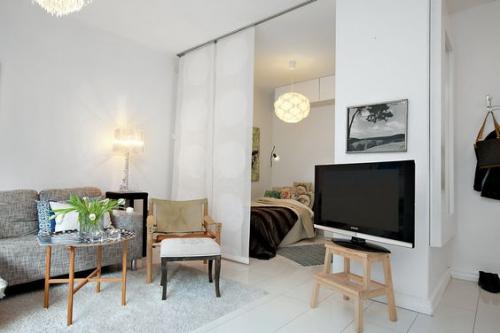 В студии спальное место. Спальное место в квартире-студии: 7 решений без стационарной перегородки 07