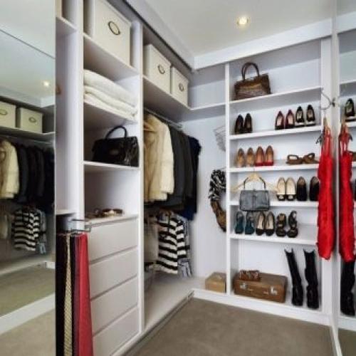 Как в однокомнатной квартире сделать гардеробную. Вместительный гардероб в маленькой комнате: особенности хранения 12