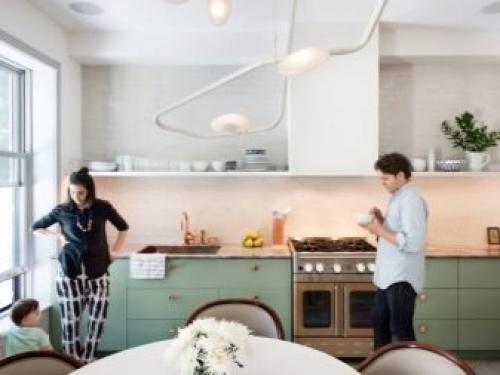 Как можно сделать быстрый ремонт на кухне. Правильная планировка дизайна маленькой кухни в 3D 06