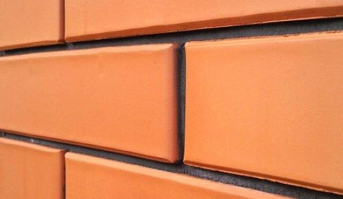 Кирпичный дом построить своими руками. Кладка стен дома из кирпича 02