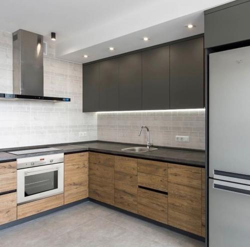 Угловые кухни до потолка. 7 причин не делать кухню «до потолка»