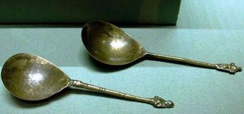 Какая ложка больше десертная или чайная. Чайная ложка и Столовая ложка. 2019 05 Какая ложка больше десертная или чайная. Чайная ложка и Столовая ложка. 2019 05