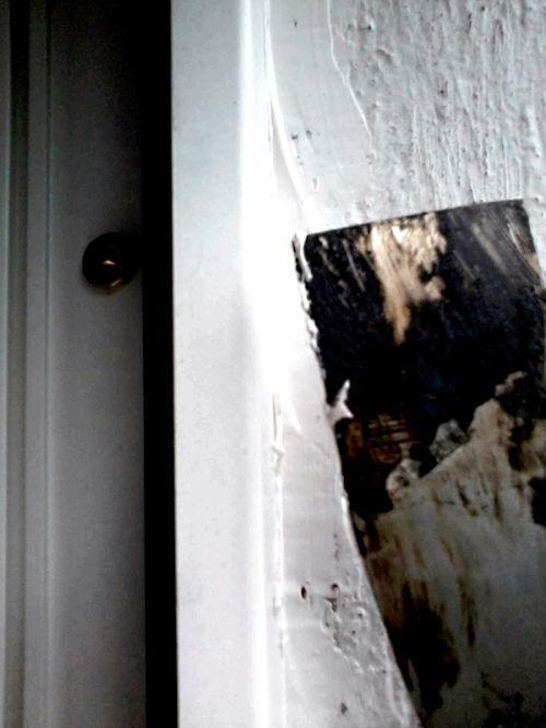 Чем заделать щель между окном и откосом. Аккуратный силиконовый шов в отделке и ремонте (жидкий пластик)