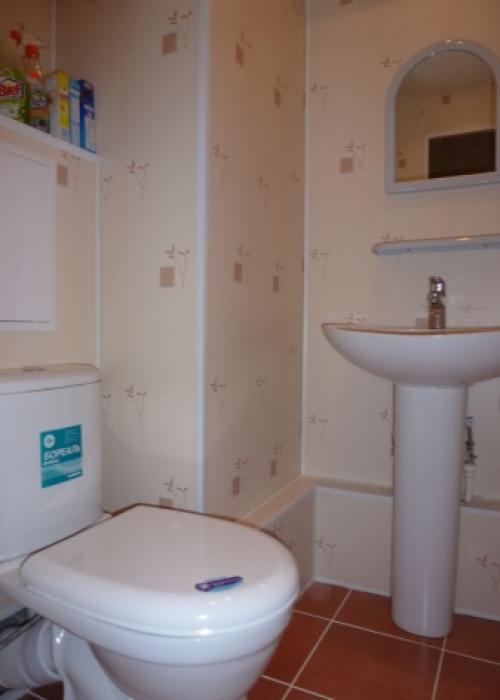 Как приклеить на потолок панели ПВХ. Пошаговая технология монтажа ПВХ панелей на клей 18 Как приклеить на потолок панели ПВХ. Пошаговая технология монтажа ПВХ панелей на клей 18