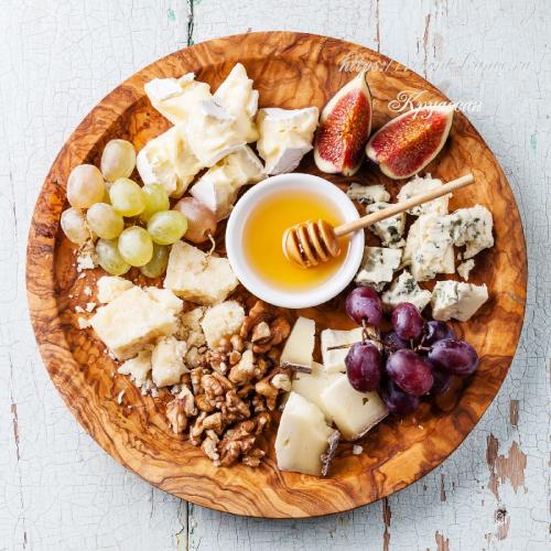 Сырная тарелка с медом. Cырная тарелка с медом 05
