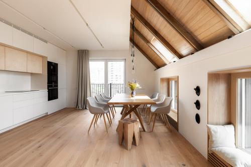 Мансардные квартиры плюсы и минусы. Kayrosblog.ru cайт про строительство и архитектуру, ремонт и дизайн интерьера, искусство, фотографии, путешествия, хобби и бизнес.