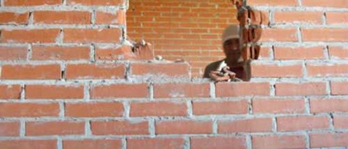 Демонтаж кирпичной стены своими руками. Демонтаж кирпичной стены