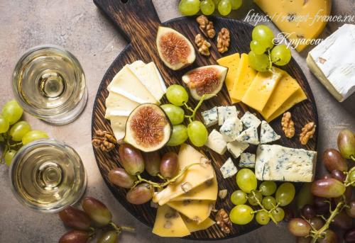 Сырная тарелка с медом. Cырная тарелка с медом 03