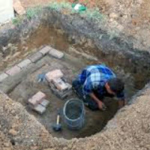 Как выкопать Подвал В уже построенном доме. Как выкопать погреб своими руками