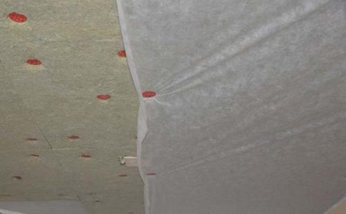 Коробки из-под яиц звукоизоляция. Почему звукоизоляция из лотков для яиц – миф?