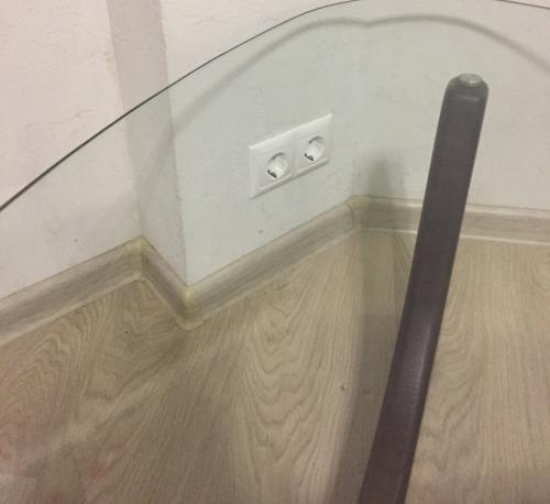 Розетки в спальне у кровати. Сколько должно быть розеток в спальне