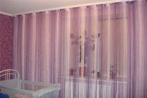 Шторы нити в интерьере. Преимущества и недостатки нитяных штор 16 Шторы нити в интерьере. Преимущества и недостатки нитяных штор 16