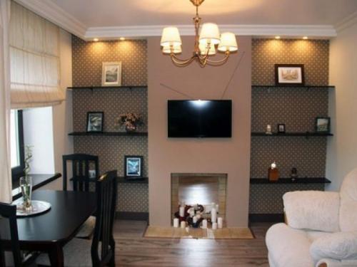 Как обустроить спальню с камином. Особенности маленькой гостиной с камином