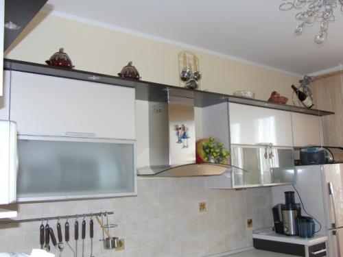 Кухня с алюминиевым профилем. Что нужно знать о фасадах для кухни в алюминиевой рамке 14 Кухня с алюминиевым профилем. Что нужно знать о фасадах для кухни в алюминиевой рамке 14