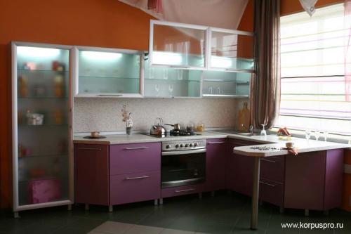 Кухня с алюминиевым профилем. Что нужно знать о фасадах для кухни в алюминиевой рамке 18 Кухня с алюминиевым профилем. Что нужно знать о фасадах для кухни в алюминиевой рамке 18