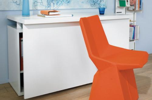 Как спрятать компьютер в гостинной. Домашний офис-невидимка: как скрыть рабочее место в разных комнатах — 18 идей