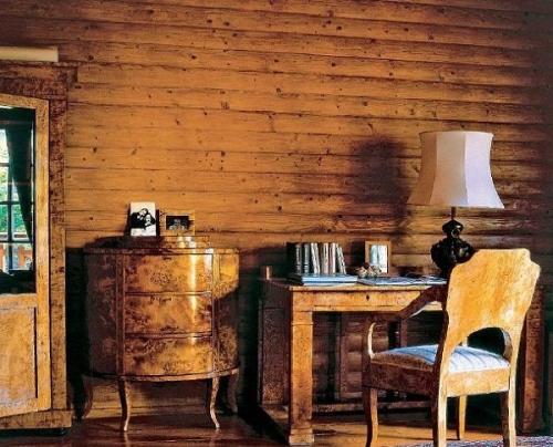Юлия высоцкая где живет. Уютный дом Юлии Высоцкой и Андрея Кончаловского, построенный в древнерусском стиле