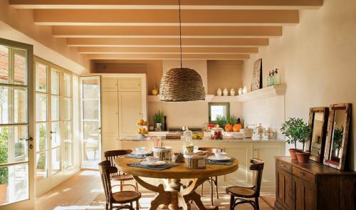 Деревянный интерьер загородного дома. Создаем стильный интерьер деревянного дома 22