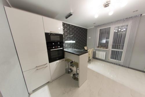 Какой пол на кухне лучше сделать. Линолеум на кухне 08