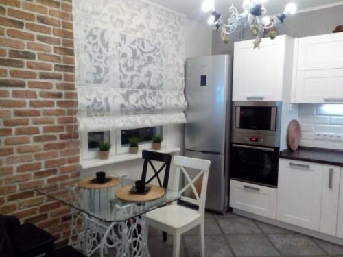 Какой пол на кухне лучше сделать. Линолеум на кухне 10