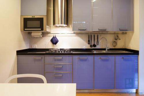 Гарнитуры для маленькой кухни. Какую планировку выбрать