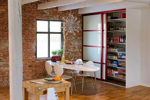 Идеи дизайна кладовки в квартире 05