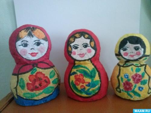 Из яичной коробки поделка. 29 октября. Выставка поделок из яичных лотков на МААМ