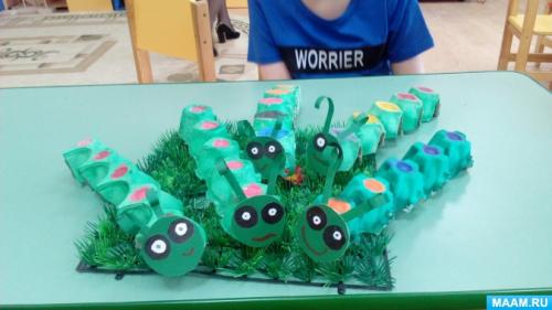 Из яичной коробки поделка. 29 октября. Выставка поделок из яичных лотков на МААМ