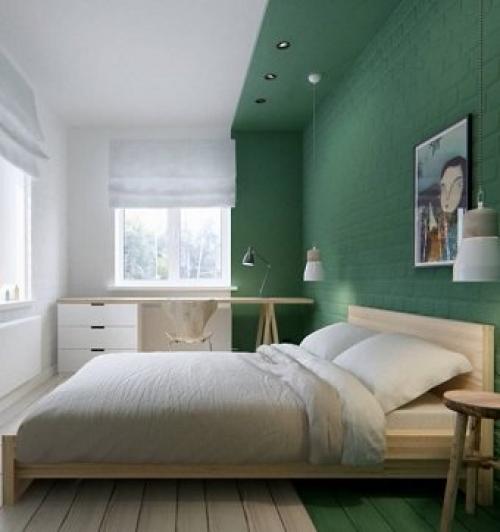 Темные потолки делают помещение зрительно. Добрый день дорогие друзья!