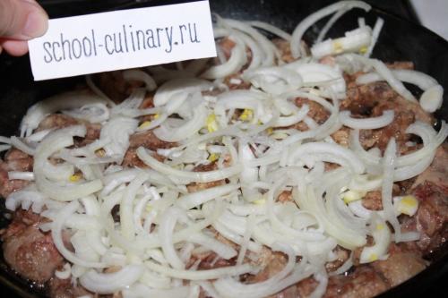 Как жарить печень куриную. Печенка куриная жареная с луком