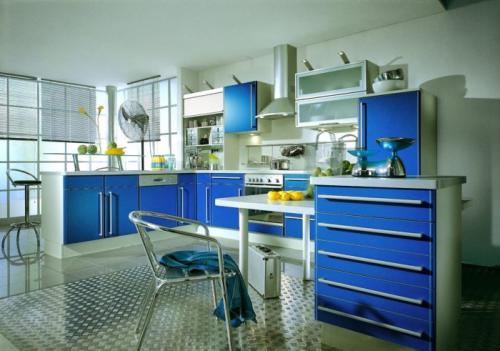 Голубая матовая кухня. Голубые тона для кухни