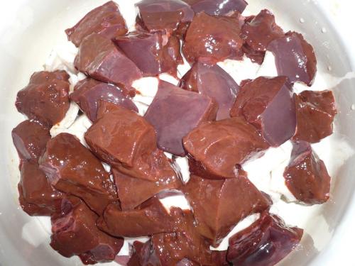 Как приготовить печень говяжью на сковороде, чтобы она была мягкой и вкусной?