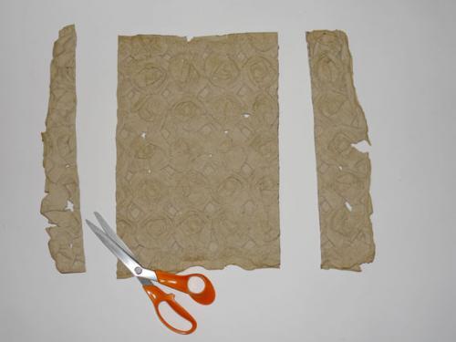 Декор стен из яичных лотков. Стена из яичной упаковки