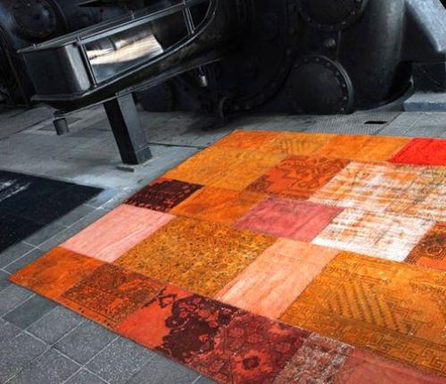 Советский ковер в современном интерьере. Использование советского ковра в современном интерьере 11